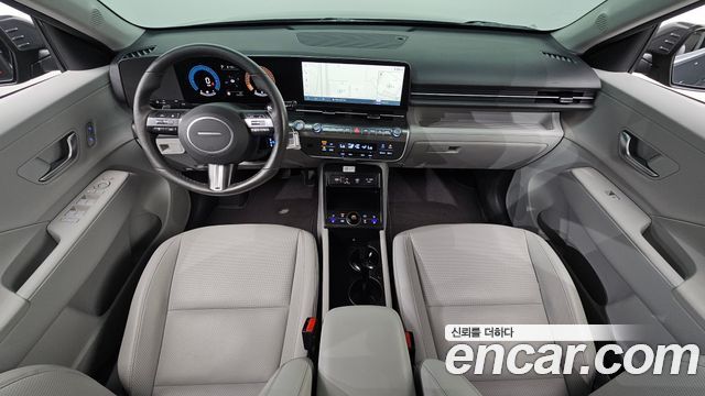 Hyundai Kona — interior