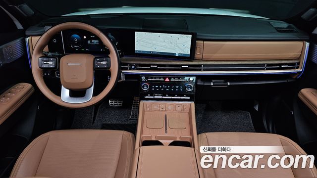 Hyundai Santa Fe — interior