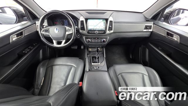 KG Mobility Rexton — interior