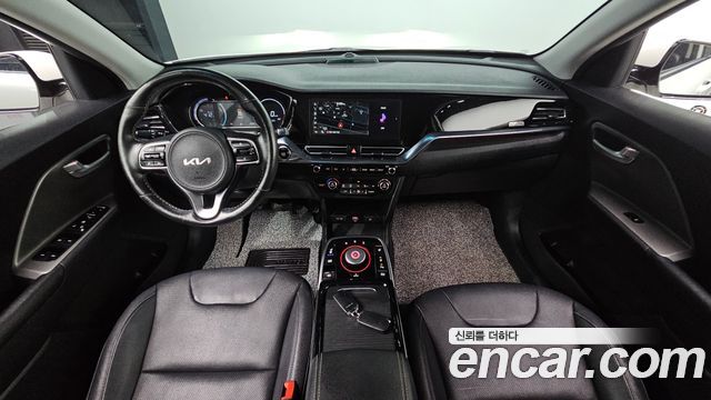Kia Niro — interior