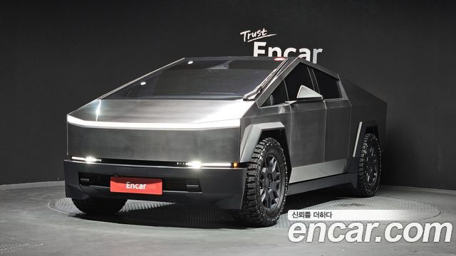 Tesla Cybertruck — exterior