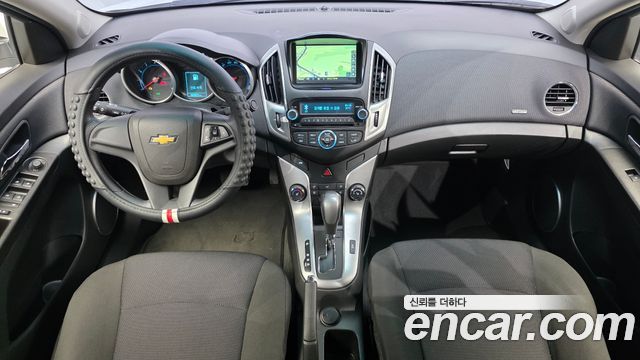 Chevrolet Korea Cruze — interior