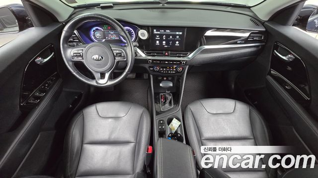 Kia Niro — interior