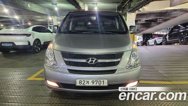 Hyundai Starex — exterior