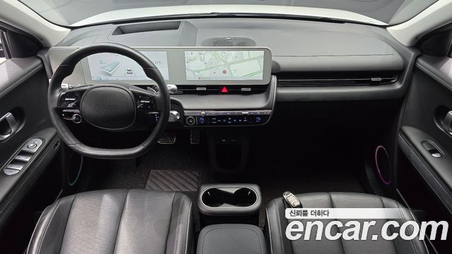 Hyundai IONIQ 5 — interior