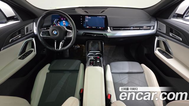 BMW X2 — interior