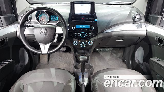 Chevrolet Korea Spark — interior