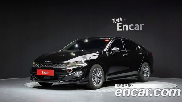 Kia K5 — exterior