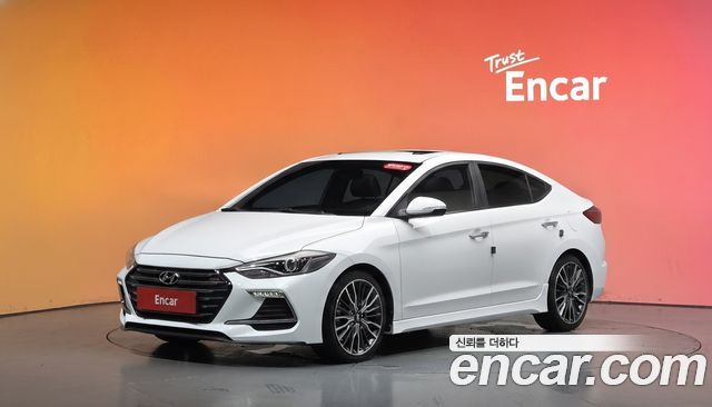 Hyundai Avante — exterior