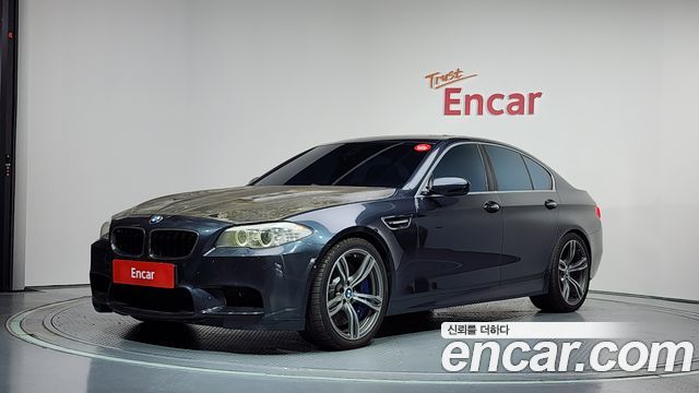 BMW M5 — exterior