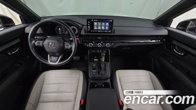 Honda CR-V — interior