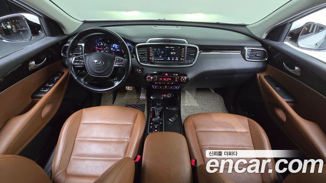Kia Sorento — interior