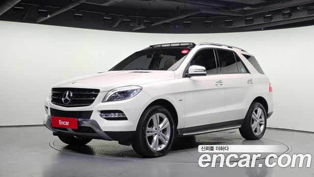 Mercedes-Benz M-Class — exterior