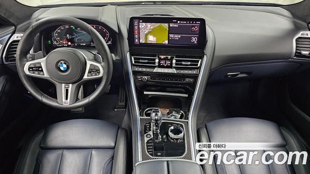 BMW 8 Series — interior