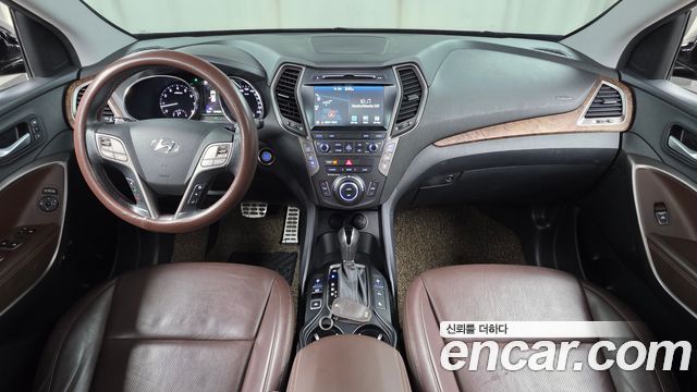 Hyundai Maxcruz — interior