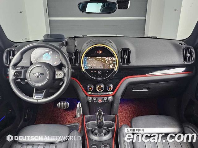 MINI Countryman — interior