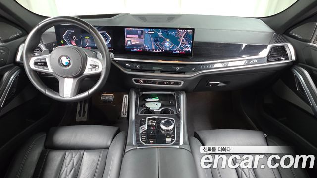 BMW X6 — interior