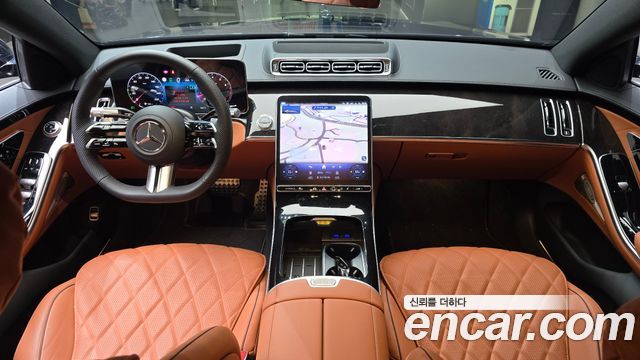 Mercedes-Benz S-Class — interior