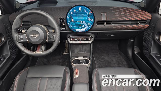 MINI Cooper Convertible — interior