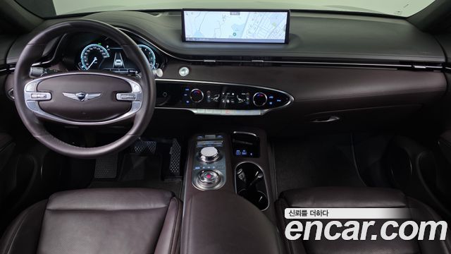 Genesis GV70 — interior