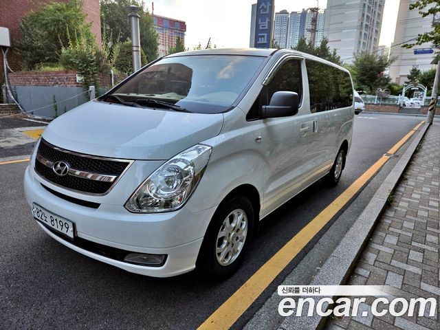 Hyundai Starex — exterior
