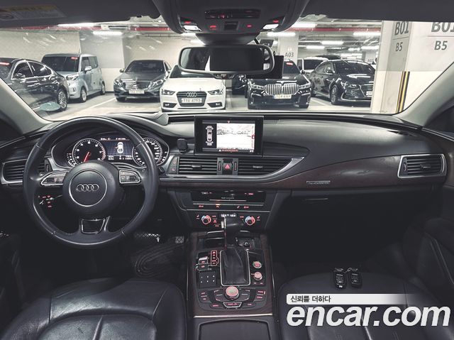 Audi A7 — interior