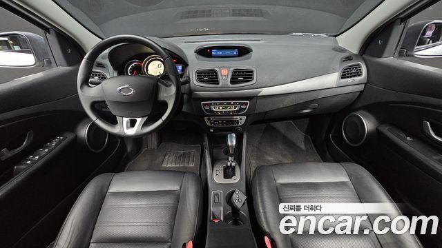Renault Korea SM3 — interior