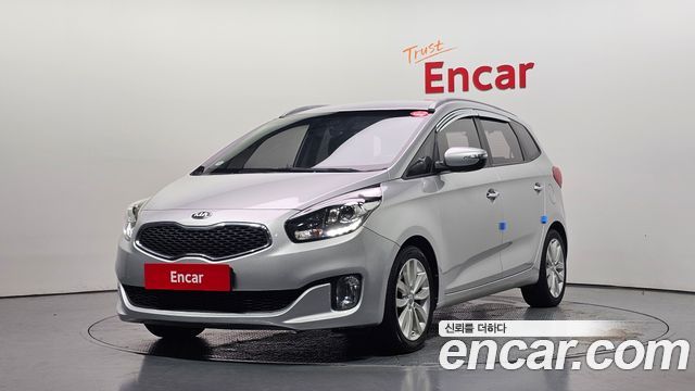 Kia Carens — exterior