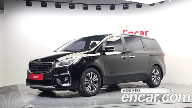 Kia Carnival — exterior