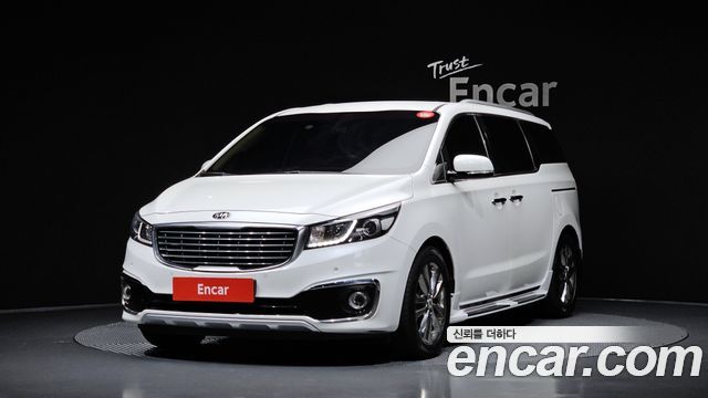 Kia Carnival — exterior