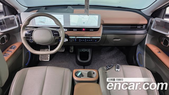 Hyundai IONIQ 5 — interior