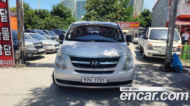 Hyundai Starex — exterior