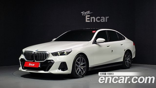 BMW 5 Series — exterior