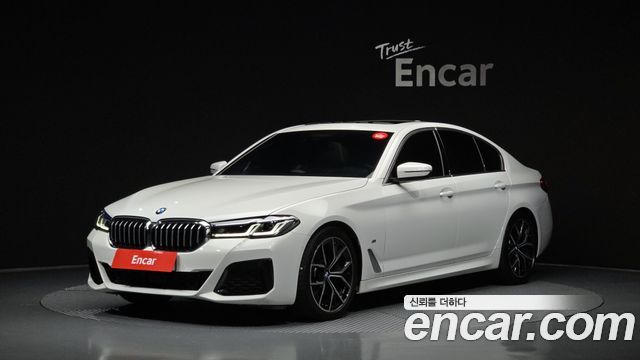 BMW 5 Series — exterior