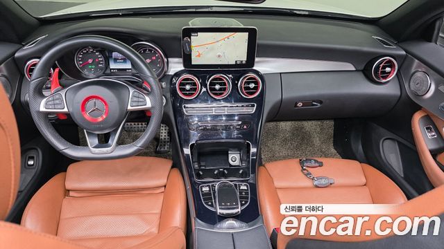 Mercedes-Benz C-Class — interior