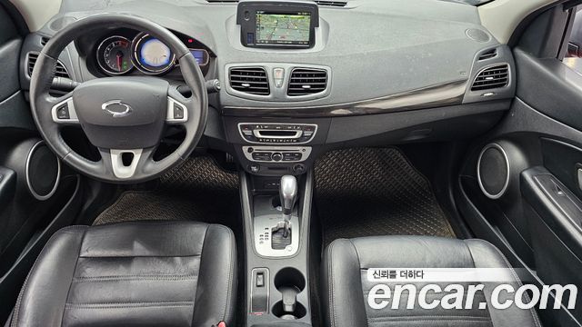Renault Korea SM3 — interior