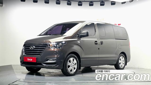 Hyundai Starex