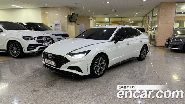 Hyundai Sonata — exterior
