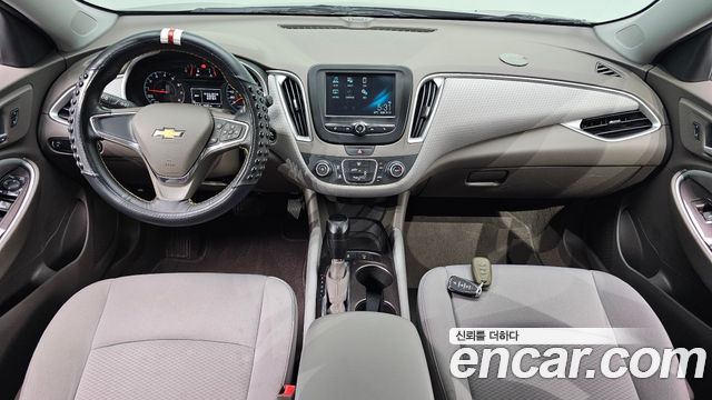 Chevrolet Korea Malibu — interior