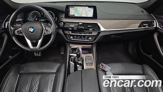 BMW 5 Series — interior