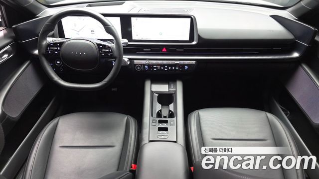 Hyundai IONIQ 6 — interior