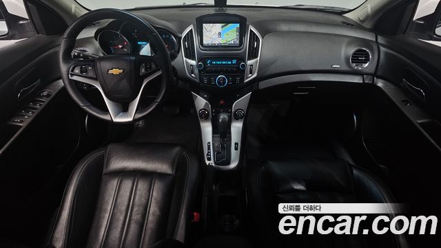 Chevrolet Korea Cruze — interior