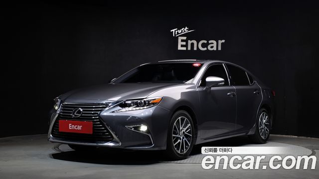 Lexus ES — exterior