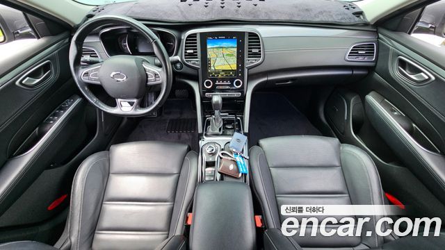 Renault Korea SM6 — interior