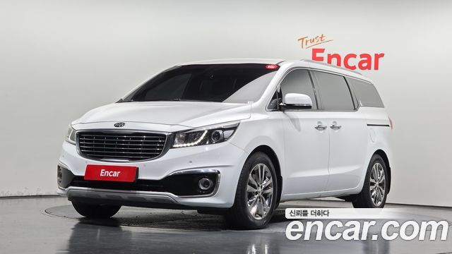 Kia Carnival — exterior