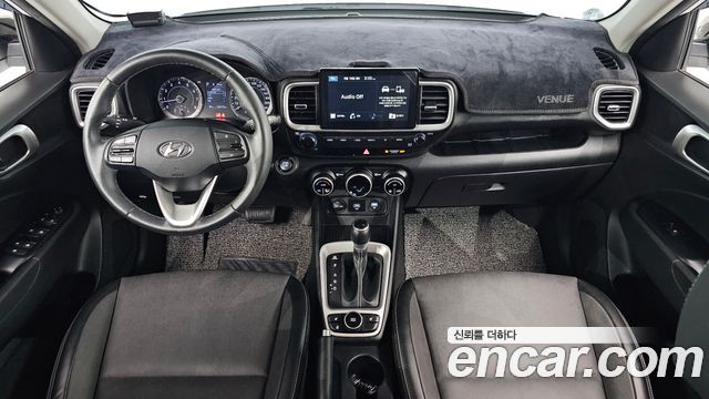 Hyundai Venue — interior