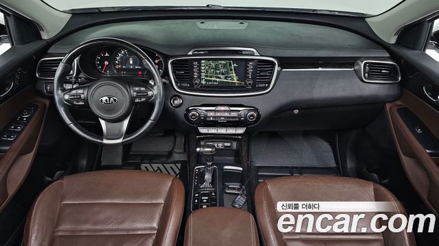 Kia Sorento — interior