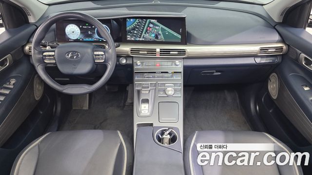 Hyundai Nexo — interior