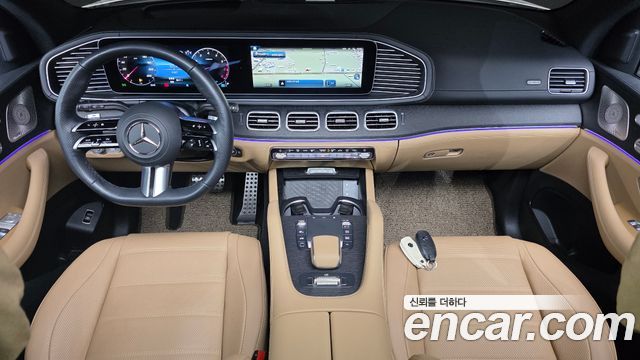 Mercedes-Benz GLS-Class — interior