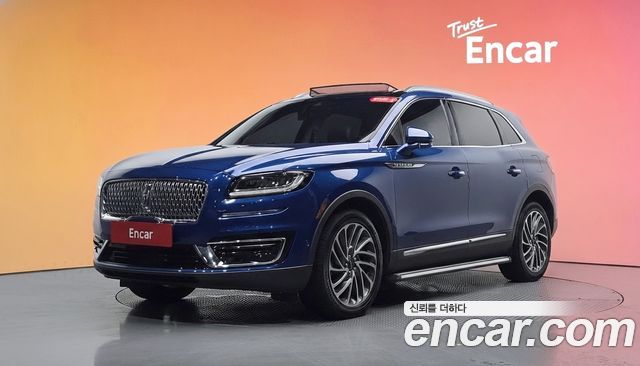 Lincoln Nautilus — exterior
